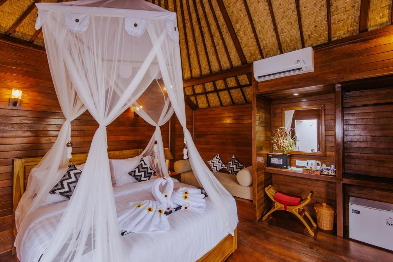 Lembongan Small Heaven Bungalow Exterior photo